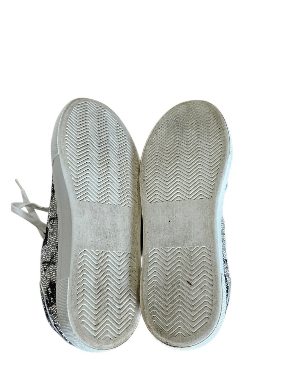 Betsey Johnson Sidny Embellished Silver Skull Low-Top Sneakers for Women - Picture 7 of 7